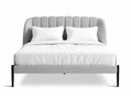 Grijs gestoffeerd tweepersoonsbed met hoofdbord 200 x 160 x 100cm